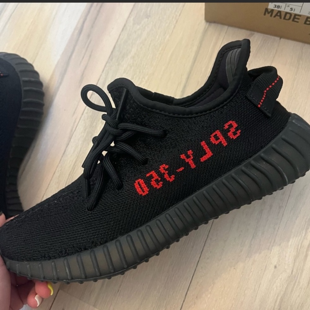 Brand new authentic yeezy boost 350 V2 black